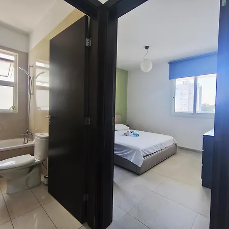 Lejlighed Peaceful Modern With Nature Views